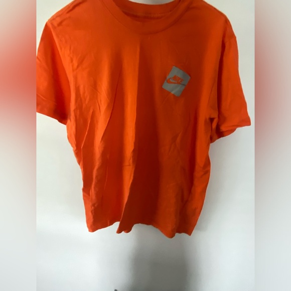 Nike t-shirt orange - Picture 1 of 3